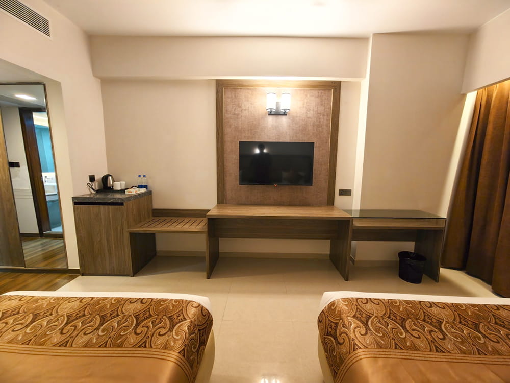 Standard Deluxe Hill View